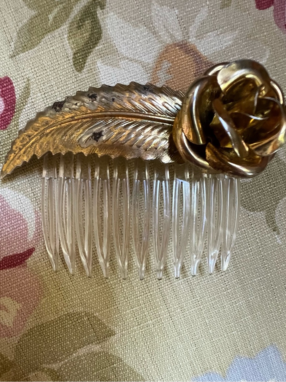 Antique Gold Rose Leaf Hair Comb - Elegant Women's Hair Accessory